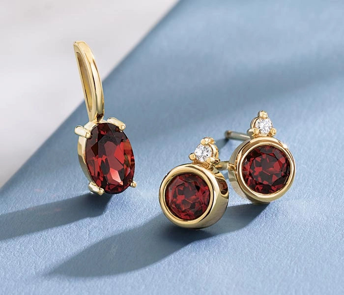 January Birthstone Garnet At Sparkles Jewelry
